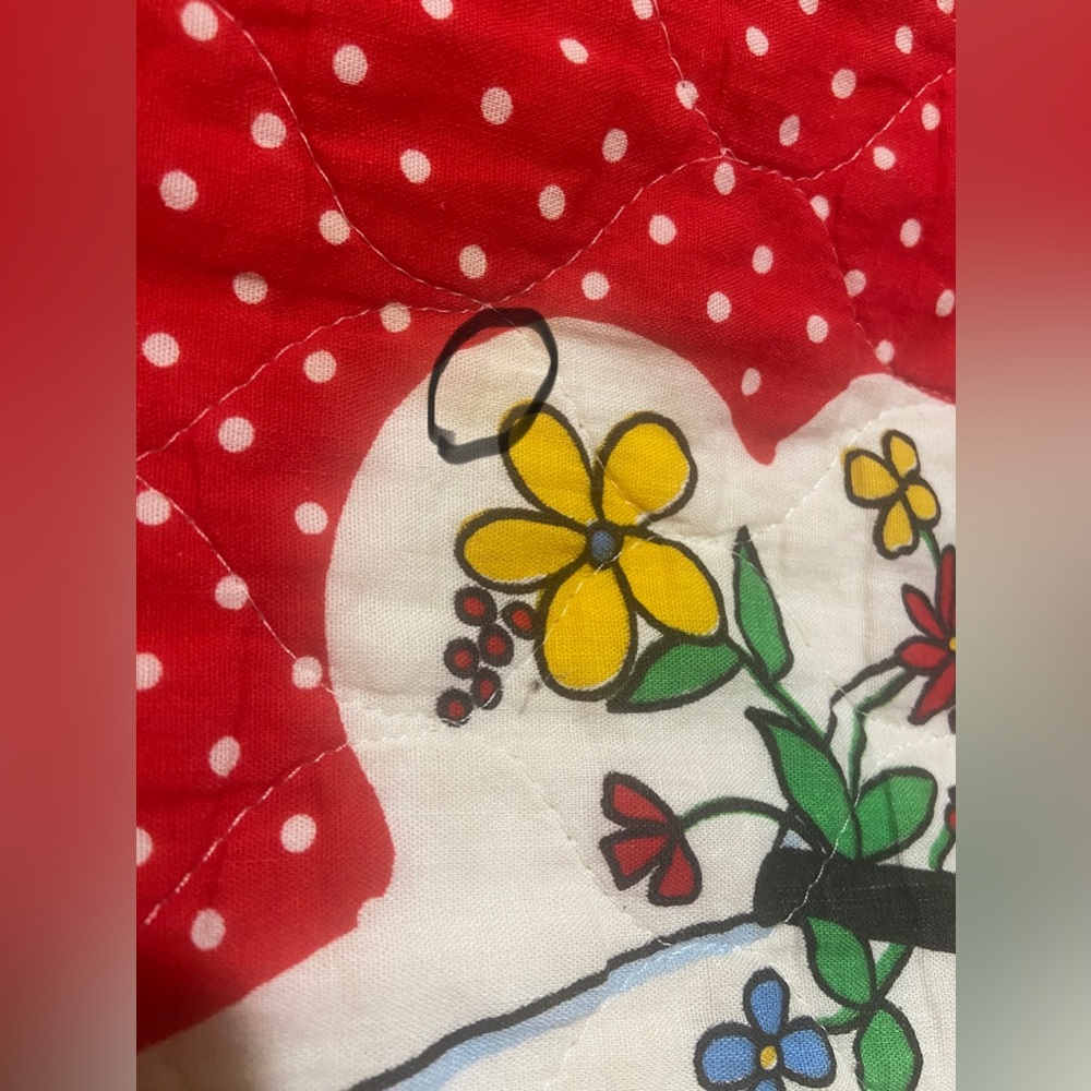 Holly Hobby Vintage Red and Yellow Coverlet or Wall Hanging 42 x 30 - Picture 10 of 14